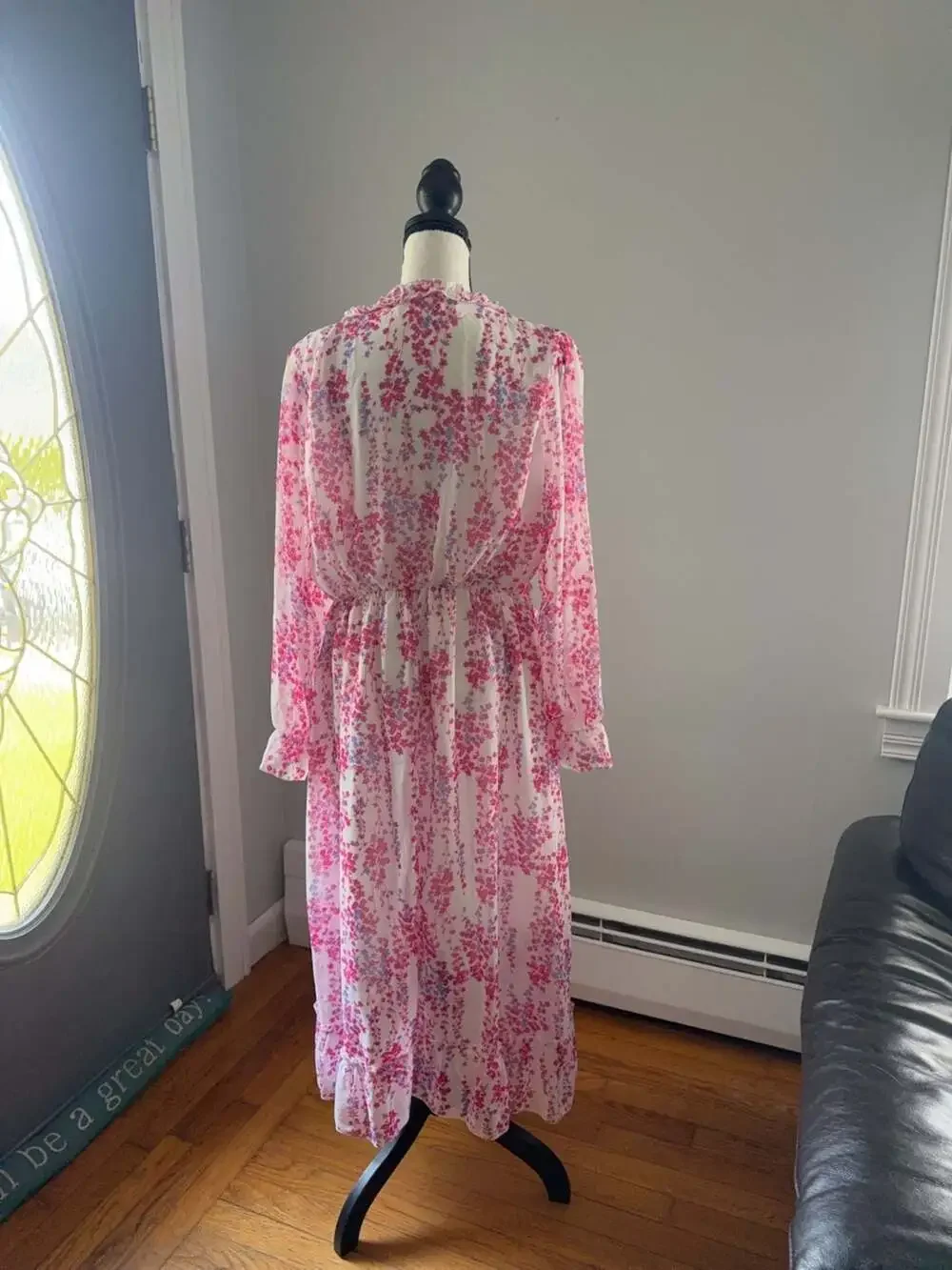 Unbranded Ruffled Midi Dress - Picture 4 of 4